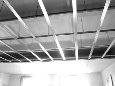 轻钢龙骨石膏板隔断